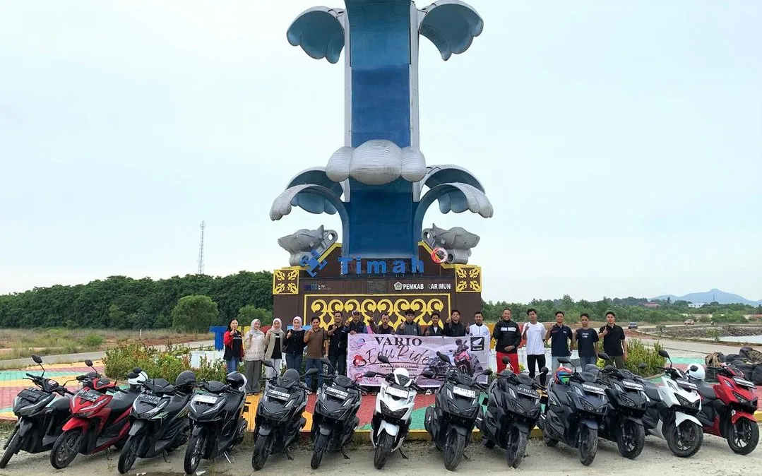 Gandeng Komunitas Vario, Capella Kepri Gelar Vario Edu Ride di SMKN 1 Tanjung Balai Karimun